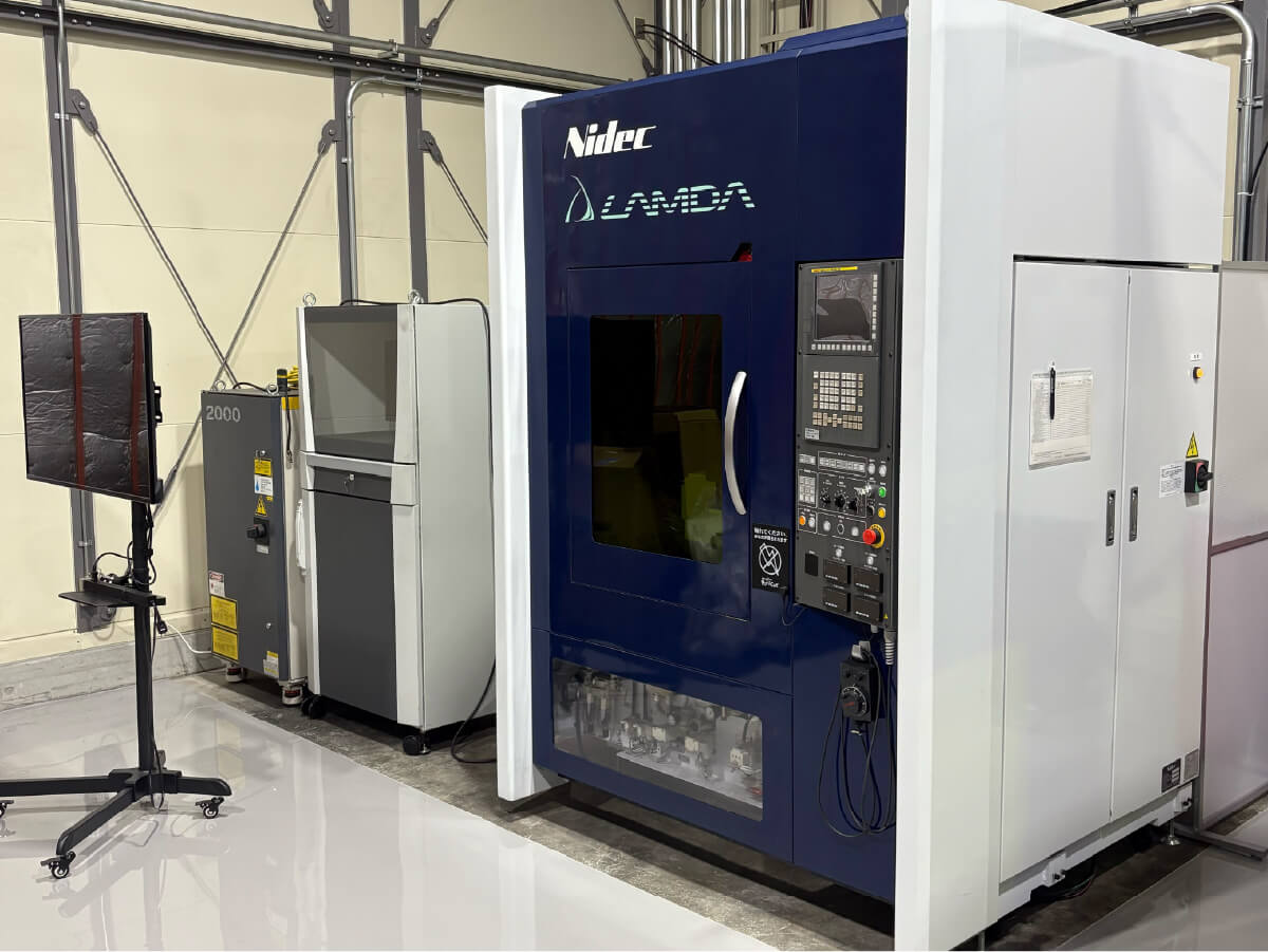 画像:LAMDA2000ハイブリッド